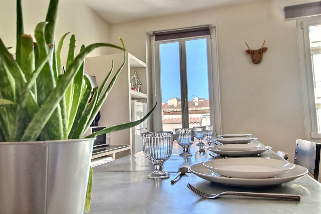 Sc Collection - Charme Et Authenticite Du Panier Apartment Marseille Bagian luar foto